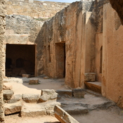 Nea Paphos, Royal tomb 8, Atrium with burial chambers