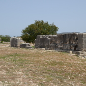 Old Paphos, Archaic sanctuary