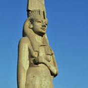 Achmim, Statue of Merit-Amon