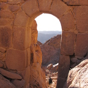 Mount Sinai, Arch
