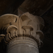 Taffeh, Roman temple, Capital