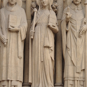 Paris, Portal of the Notre Dame with ste Geneviève
