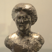 Niederbronn-les-Bains, Bust of a lady