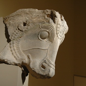 Istakhr, Achaemenid bull from a Sasanian context