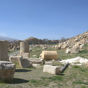 Konkobar, Parthian sanctuary, Portico
