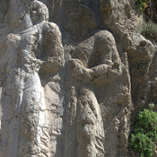 Sarab-e Bahram, Rock relief of Bahram II, Officials