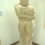 Masjid-e Solaiman, Statue of Heracles