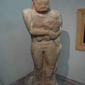 Masjid-e Solaiman, Statue of Heracles