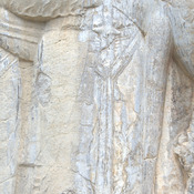 Naqš-e Rajab, Equestrian relief of Shapur I, Sword