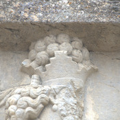 Naqš-e Rajab, Investiture relief of Shapur I, Ahuramazda's crown