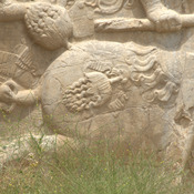Naqš-e Rustam, Victory relief of Hormizd II, Tamga