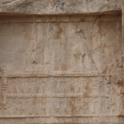 Naqš-e Rustam, Achaemenid tomb III (Darius I the Great), Upper register, King sacrificing