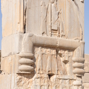 Persepolis, Hall of a Hundred Columns, Gate QQ4, King on throne