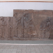 Persepolis, Apadana, Northstairs, Central relief