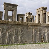 Persepolis, Palace of Darius (Taçara), Southern portico