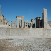 Persepolis, Palace of Darius (Taçara), Southern portico