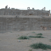 Persepolis, Southern terrace wall