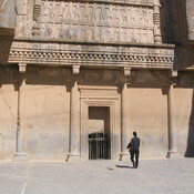 Persepolis, Tomb of Artaxerxes III Ochus, Façade