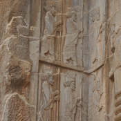 Persepolis, Tomb of Artaxerxes III Ochus, Relief of soldiers
