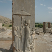 Persepolis, Palace of Xerxes (Hadiš), Damaged relief of king Xerxes