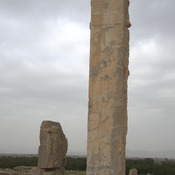 Persepolis, Palace of Xerxes (Hadiš), Northern portico, Support of the roof