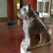 Persepolis, Statue of a feline