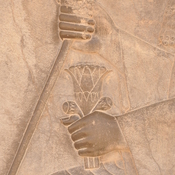Persepolis, Apadana, Eaststairs, Central relief, Darius' hands