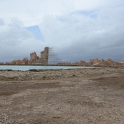 Takht-e Suleyman, Lake