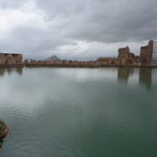 Takht-e Suleyman, Lake