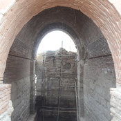 Takht-e Suleyman, Vault