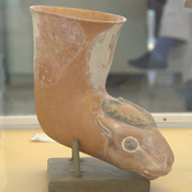Ziwiye, Rhyton