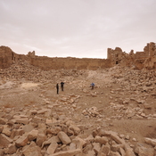 Qasr Bshir, Interior of fortress with sight on wall and tower