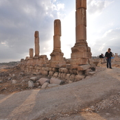 Gerasa,   Remains of the temple of goddess Artemis, Columns