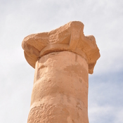 Petra, Inner city, Colonaded street, Column