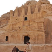 Petra, Obelisk, Tomb Nefresh