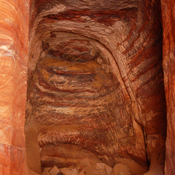 Petra, Colored triclinium