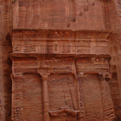 Petra, Outer siq, Street of facades