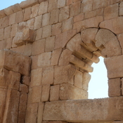Qasr el-Hallabat, Mosque, Window