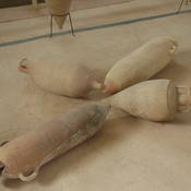 Janzur, Four amphorae