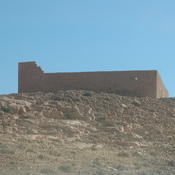 Qasr Banat, Fortified farm (centenarium)