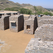 Taxila, Monastery of Jaulian, Cells