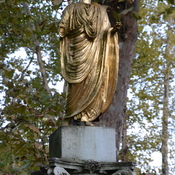 Emona, Gold statue of a togatus (copy)