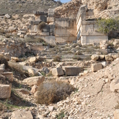 Cyrrhus, Remains of heavenly damaged theater