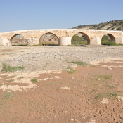 Cyrrhus, First Roman bridge