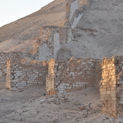 Fortress Zenobia, Remains of south wall with view on river Euphrates