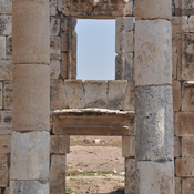 Apamea, Remains of the colonnaded street, wall dooropening and window