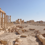 Palmyra, Colonnaded street with arch