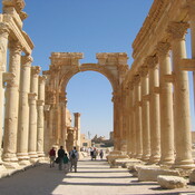 Palmyra, Colonnaded street overview from castle