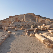 Palmyra, Remains of camp of Diocletian,  via praetoria