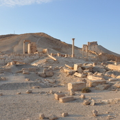 Palmyra, Remains of camp of Diocletian,  temple of the standards, cornice